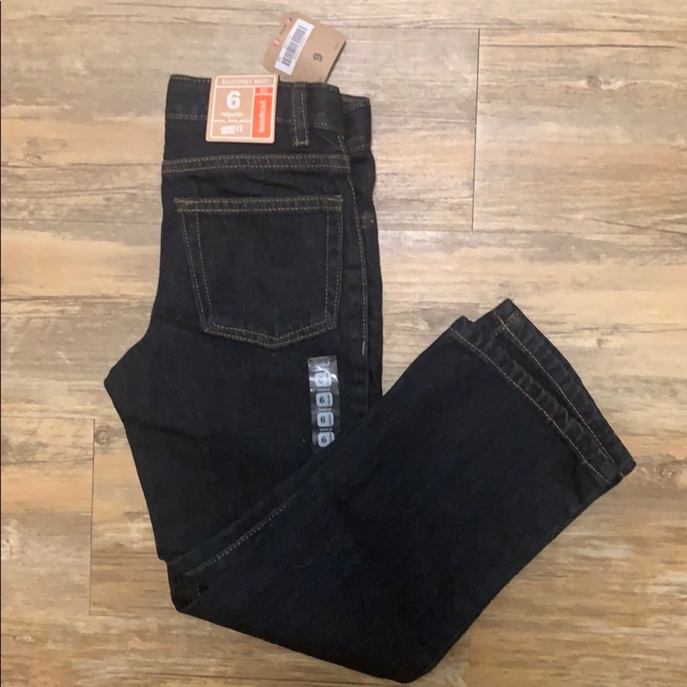NWT Crazy 8 Boys Bootcut Jeans. Size 6